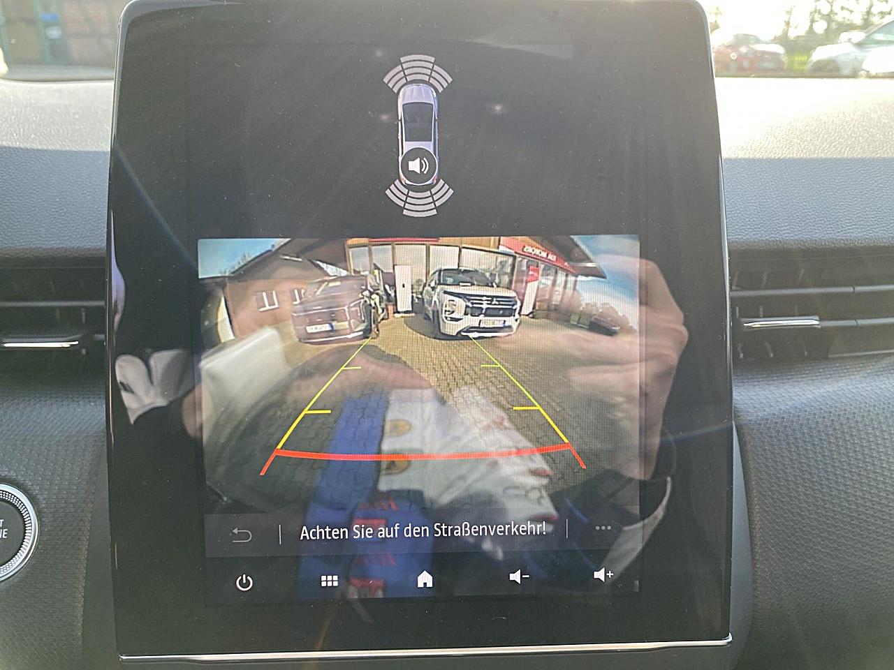 Mitsubishi Colt Hybrid