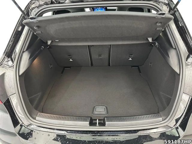 Mercedes-Benz A 200 AMG Line