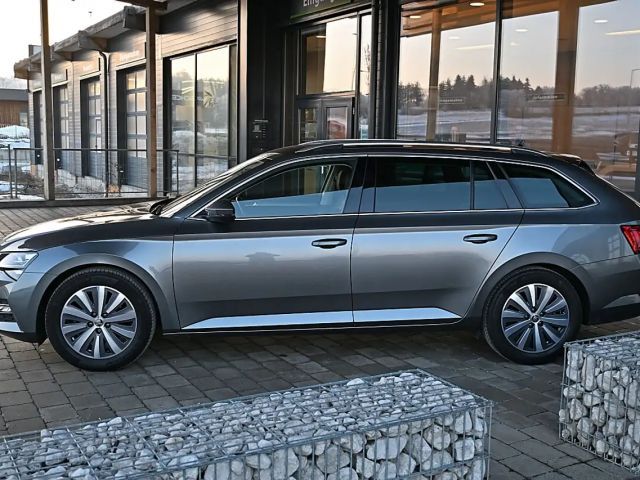 Skoda Superb PlugIn-Hybrid Style Style