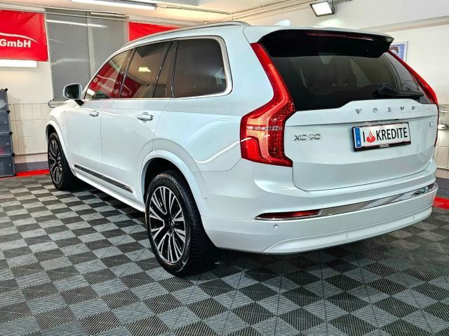 Volvo XC90 AWD T8
