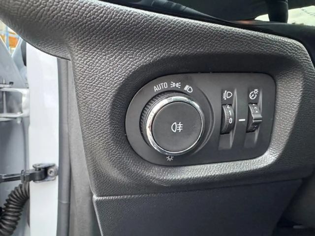 Opel Corsa 1.2 Turbo Edition Turbo