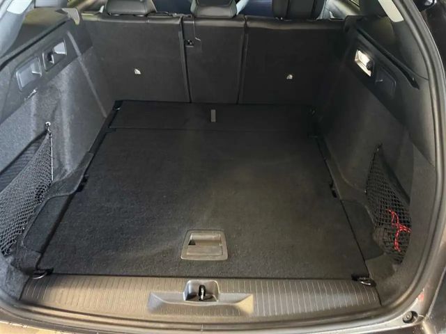 Opel Astra 1.5 Turbo Elegance Sports Tourer