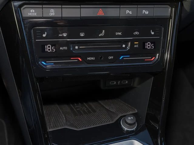 Volkswagen T-Roc 1.5 TSI DSG R-Line