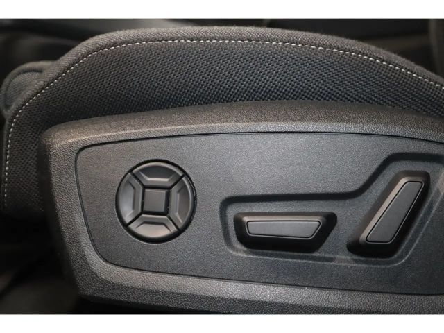 Audi A6 Avant Quattro