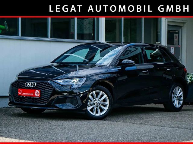 Audi A3 30 TFSI S-Tronic Sedan