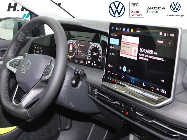 Volkswagen Golf 1.5 eTSI DSG Variant
