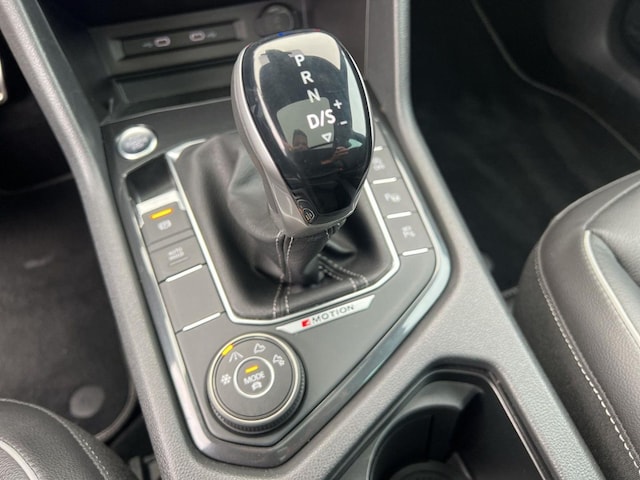 Volkswagen Tiguan 2.0 TSI DSG R-Line