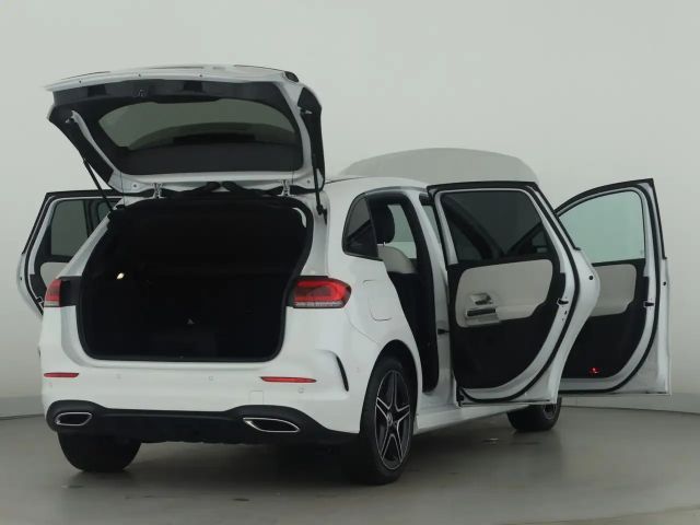 Mercedes-Benz B 250 AMG Line B 250 e