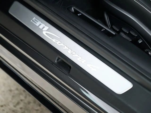 Porsche 911 4 Carrera Coupé