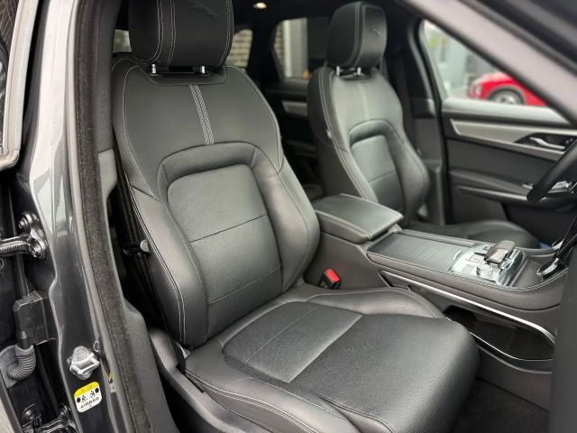 Jaguar F-Pace AWD R-Dynamic