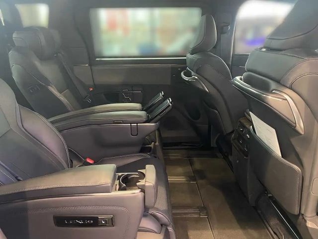 Lexus LM LM  350h Executive