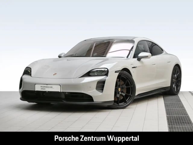 Porsche Taycan GTS
