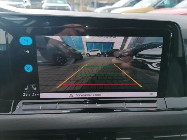 Volkswagen Golf 2.0 TSI DSG Golf VIII Style