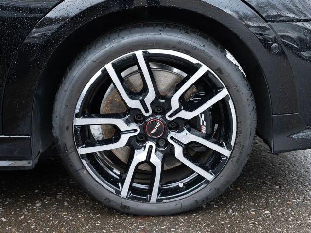 MINI Cooper John Cooper Works