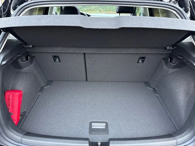 Volkswagen Polo 1.0 TSI DSG Style