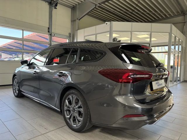 Ford Focus ST Line Wagon