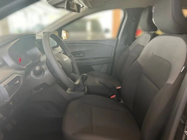 Dacia Sandero Essential TCe 90