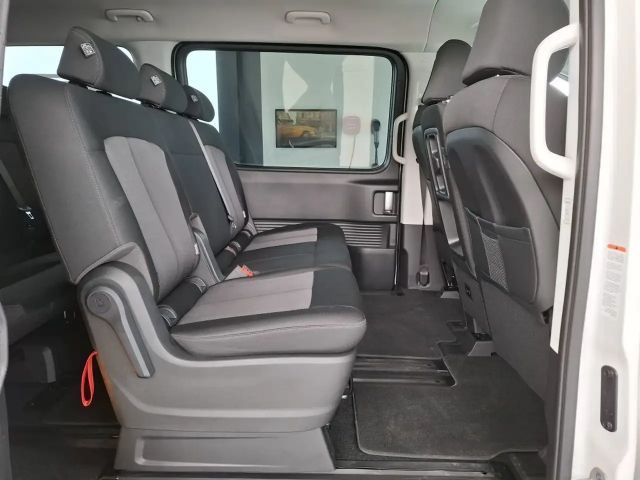 Hyundai Staria Trend