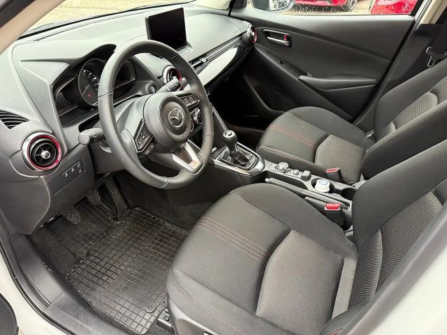 Mazda 2 Homura SkyActiv e-Skyactiv