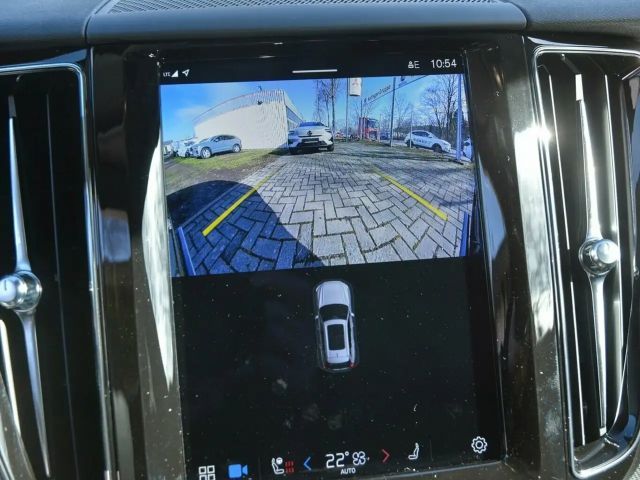 Volvo XC60 Dark Plus