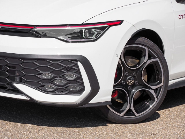 Volkswagen Golf 2.0 TSI DSG GTI