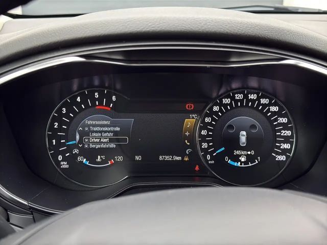 Ford Mondeo Titanium