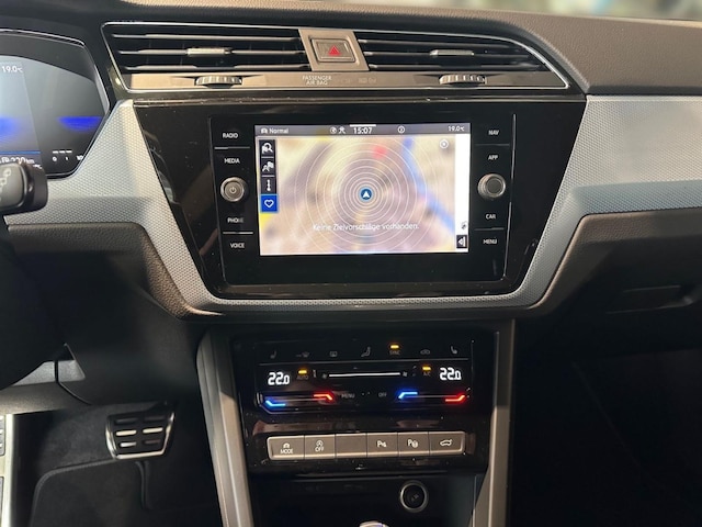 Volkswagen Touran 1.5 TSI DSG