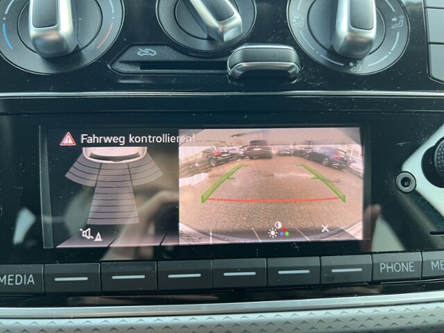 Volkswagen up! Active