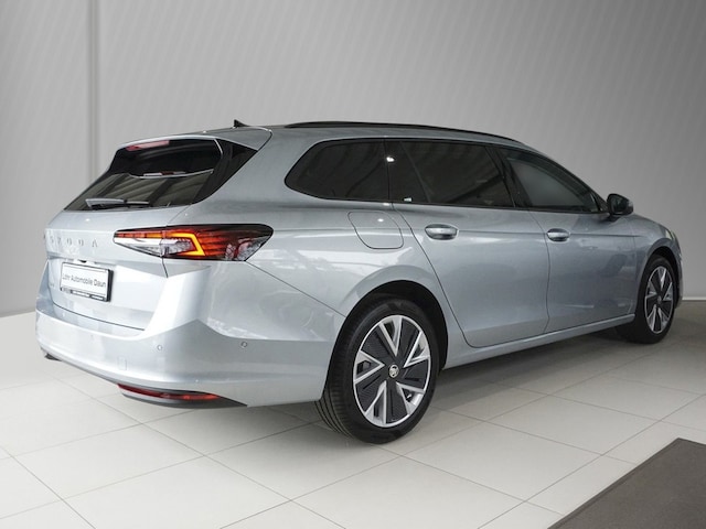 Skoda Superb 2.0 TDI Combi Selection