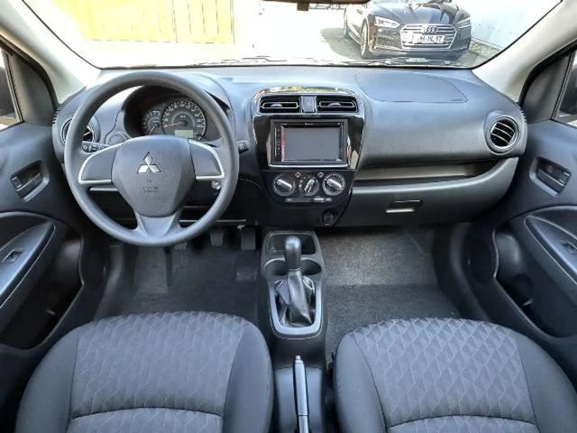 Mitsubishi Space Star Star