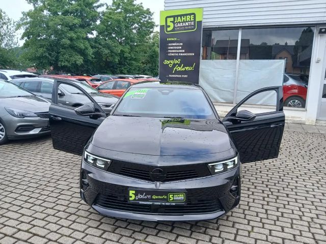 Opel Astra 1.2 Turbo