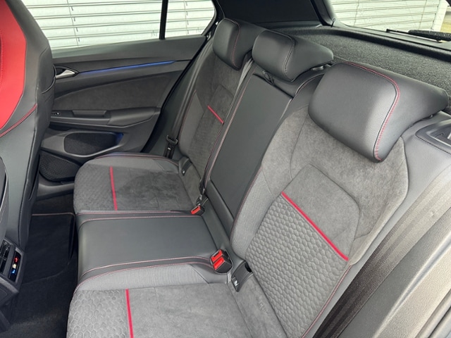 Volkswagen Golf 2.0 TSI DSG Golf VIII