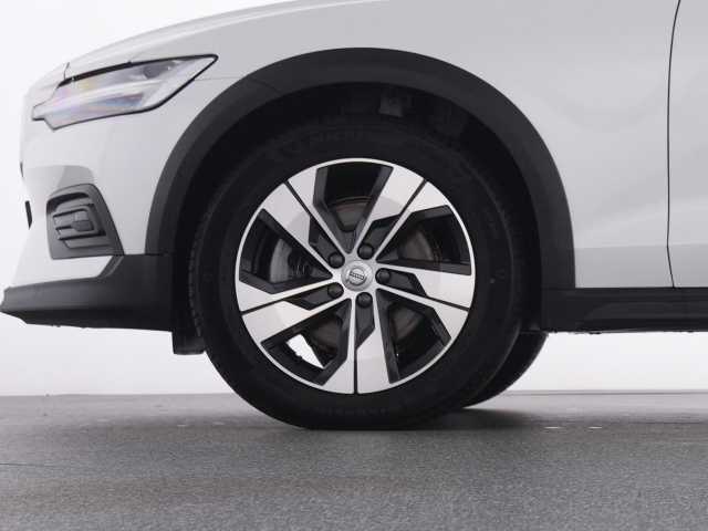 Volvo V60 Cross Country CC