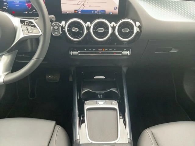 Mercedes-Benz B 180 Progressive