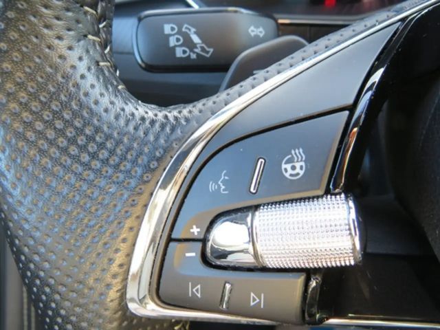 Skoda Superb 2.0 TSI Combi Sportline