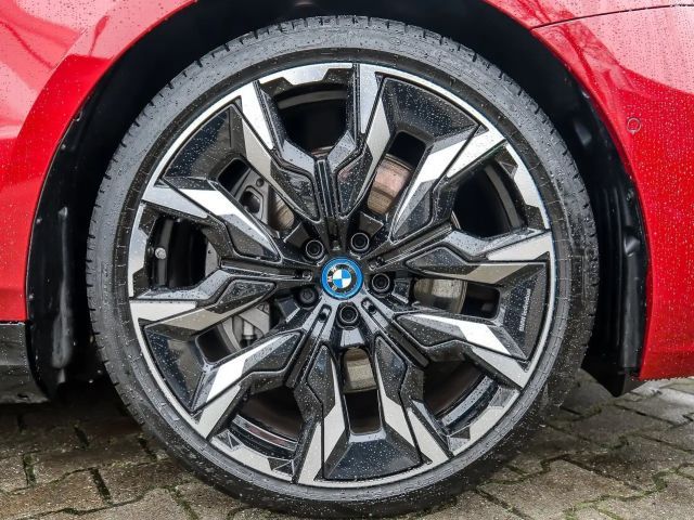 BMW 550 M-Sport Sedan xDrive