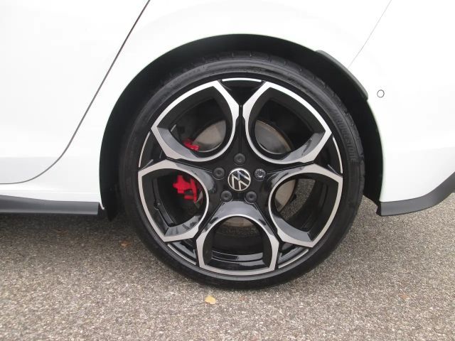 Volkswagen Golf 2.0 TSI DSG GTI