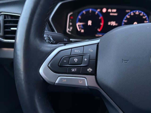 Volkswagen T-Cross 1.0 TSI DSG