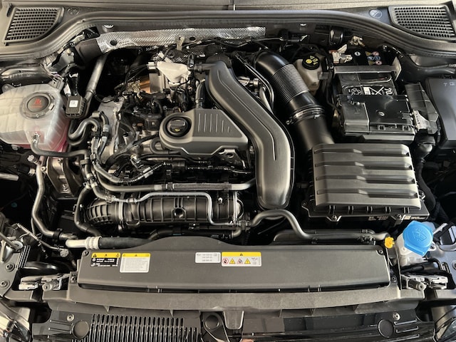 Volkswagen Golf 1.5 TSI