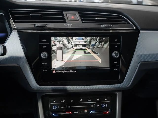 Volkswagen Touran 1.5 TSI DSG