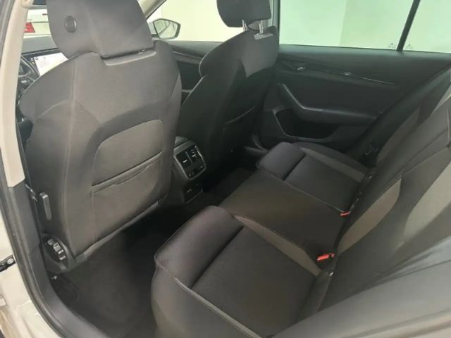 Skoda Octavia 2.0 TDI Combi Tour