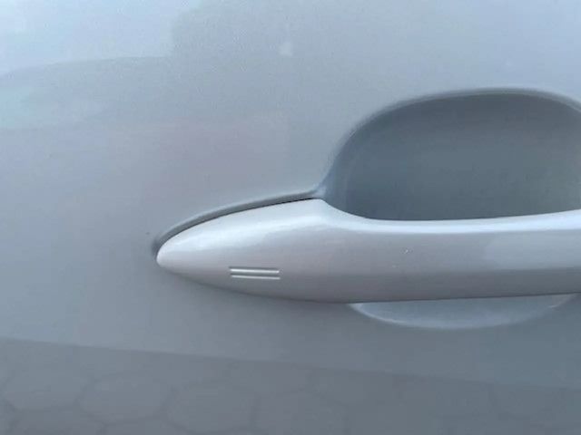 Toyota Yaris Hatchback Hybride Team D