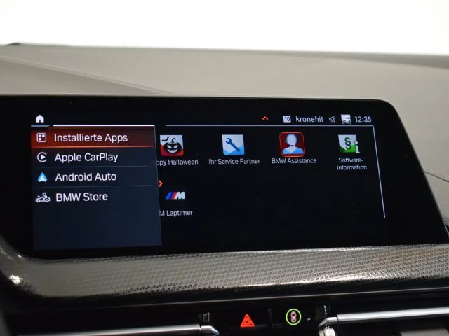 BMW 118 118i Sedan Sport Line