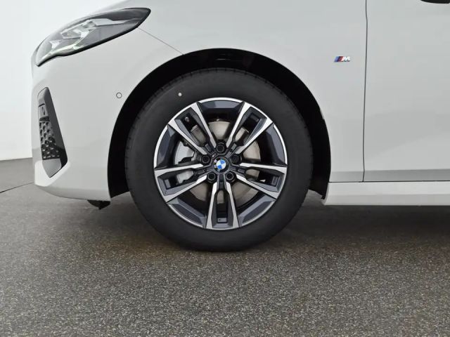 BMW 218 218d Active Tourer Sedan
