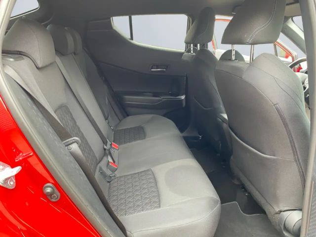 Toyota C-HR Hybride Team D