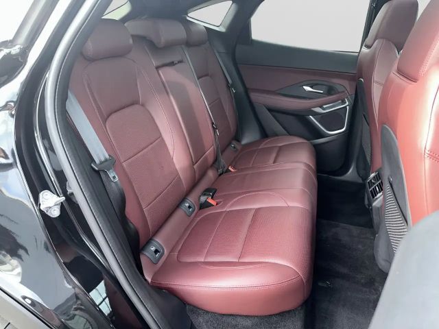 Jaguar E-Pace AWD P300