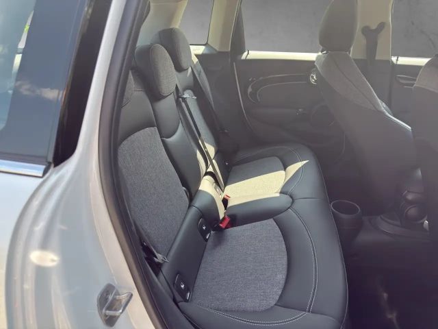 MINI Cooper S 5-deurs