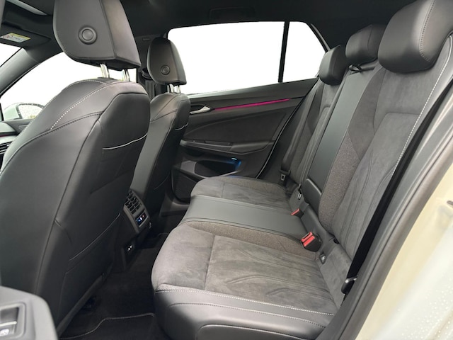 Volkswagen Golf 1.5 eTSI DSG Golf VIII