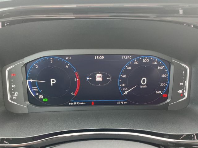 Volkswagen Caravelle 2.0 TDI DSG Highline T6