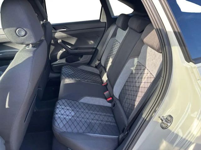 Volkswagen Taigo 1.0 TSI DSG IQ.Drive R-Line